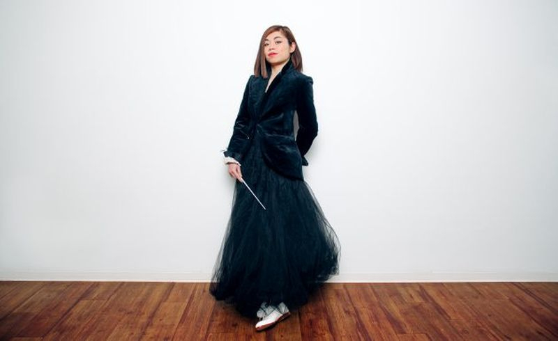 Elim Chan, que dirige las orquestas más importantes del mundo, estará en el CAEM con las OSCyL