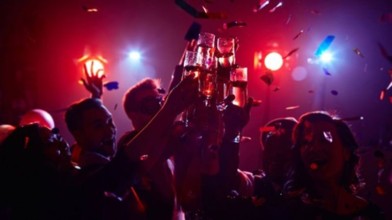 Fiestas de Nochevieja: cómo evitar problemas