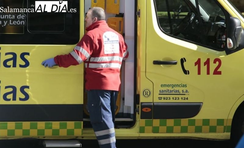 Un viandante fallece en la calle María Auxiliadora, frente a la iglesia