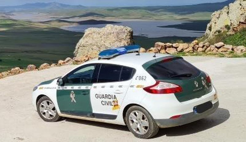 Fallece un trabajador al caerle encima una paca en Berrocal de Salvatierra