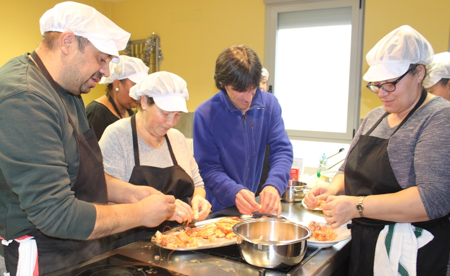 Concluye la formación en cocina de los participantes en el Itinerario de Cáritas