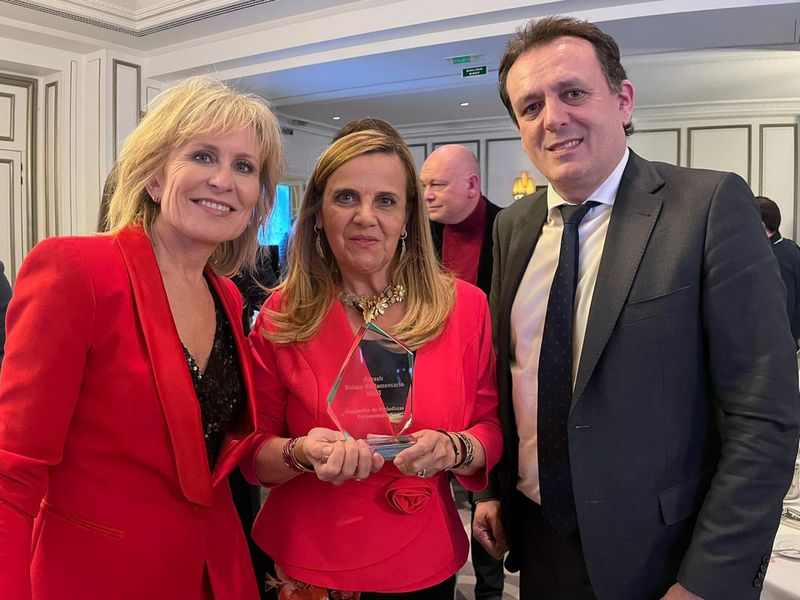 Esther del Brio gana un accésit en los Premios de Relato Parlamentario