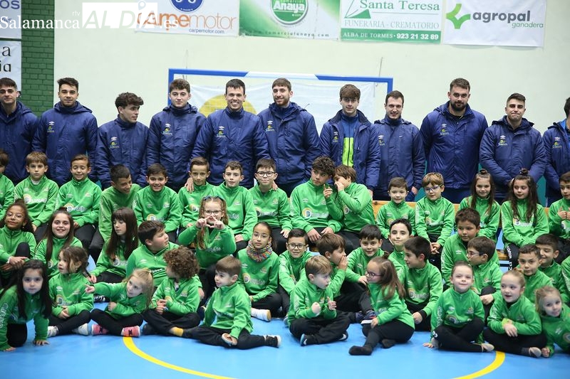 Las Escuelas Piensos Durán Albense se presentan en la tradicional gala de Navidad