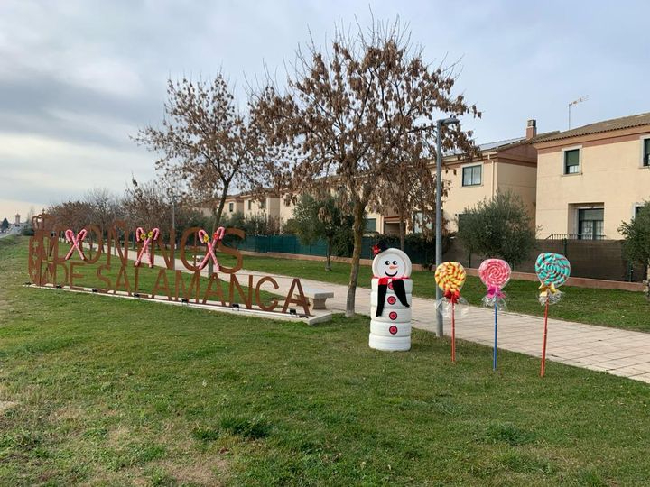 Doñinos luce su decoración navideña 
