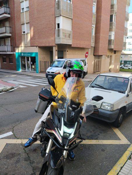 Nuestros derechos están, existen y nos los tienen que dar, asegura el motero que ha llegado a Salamanca para concienciar sobre la Esclerosis Múltiple 