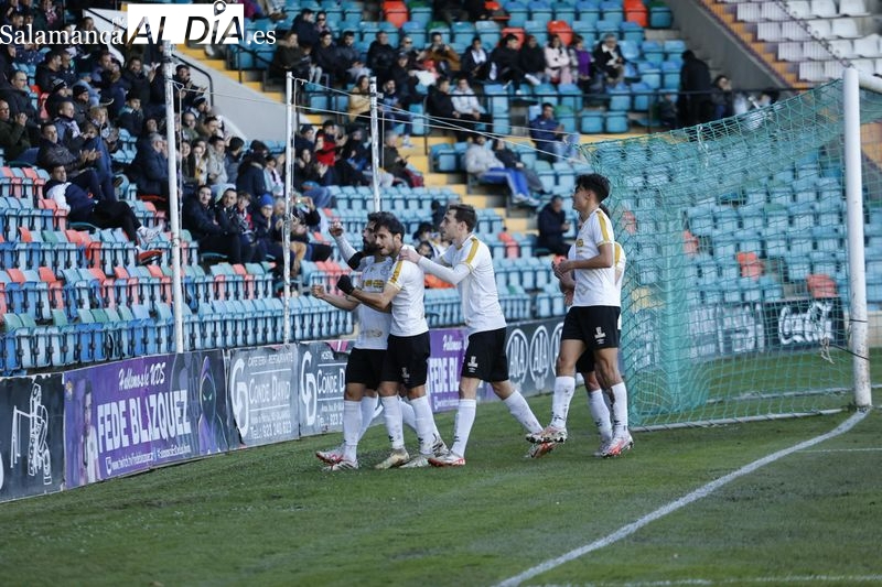 El Salamanca UDS, a un punto del playoff y el Santa Marta justo por detrás