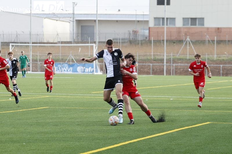 Unionistas pierde con la Cultural Leonesa en un duelo directo por el ascenso (1-2)