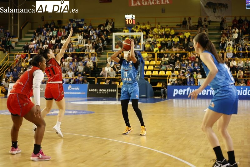 Así queda la clasificación de Liga para el Perfumerías Avenida tras el debut de Nacho Martínez: a un triunfo del líder