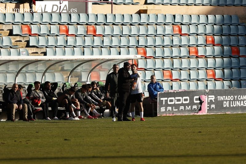 Jehu elogia al público del Helmántico por el ambiente y Alonso dice que nos toman por tontos porque somos chavalines