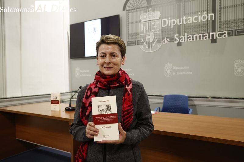 Charo Ruano presenta La Frontera, obra que invita a la reflexión