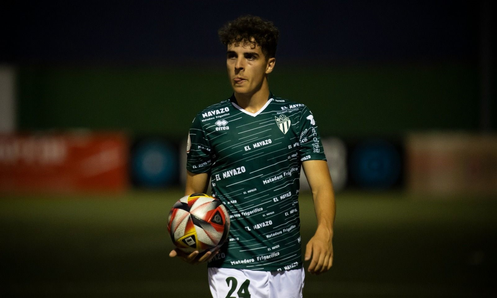 El CD Guijuelo y Unionistas ponen fin a la cesión de Álex Hernández, que jugará a préstamo en el Monterrey