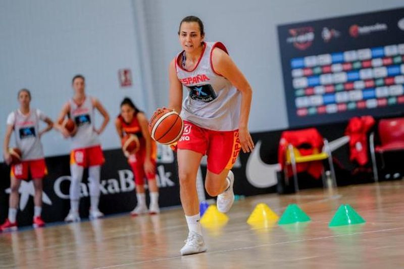 Laura Gil, Leo Rodríguez y Andrea Vilaró convocadas para disputar el Preolímpico con la Selección