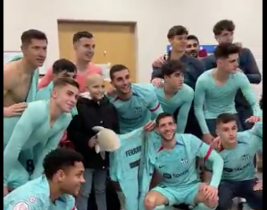 M4RÍA, la Princesa Futbolera Guerrera, cumple un nuevo sueño y celebra la victoria en el vestuario del Barça