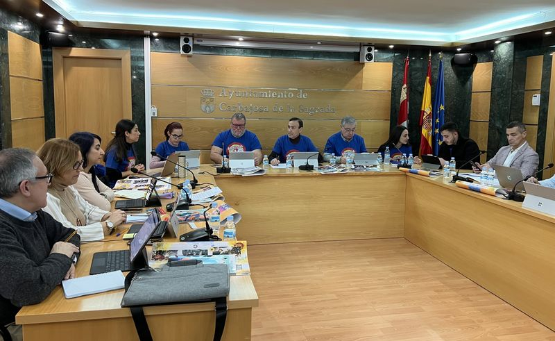 El alcalde de Carbajosa invita al PSOE a abstenerse de acudir a los actos que convoquen las víctimas del terrorismo