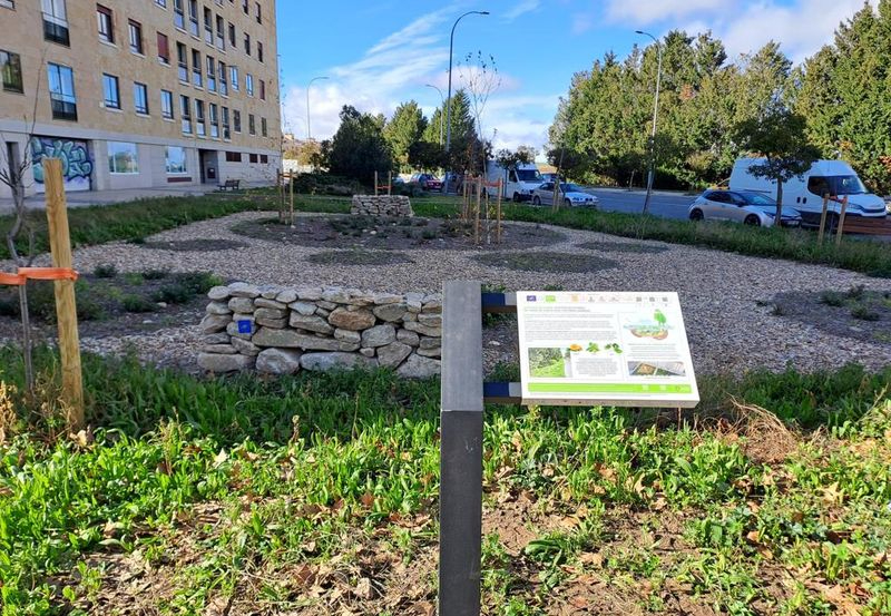 Los nuevos carteles que encontrarás en espacios verdes de Salamanca