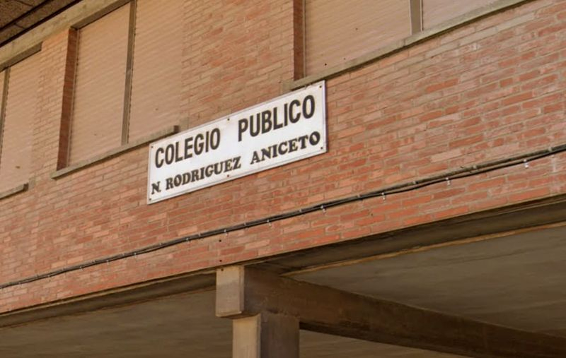 Malestar por el próximo cierre del único colegio público de Pizarrales