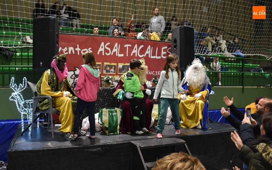 Navilandia vive su día más concurrido con la recepción a los Reyes Magos