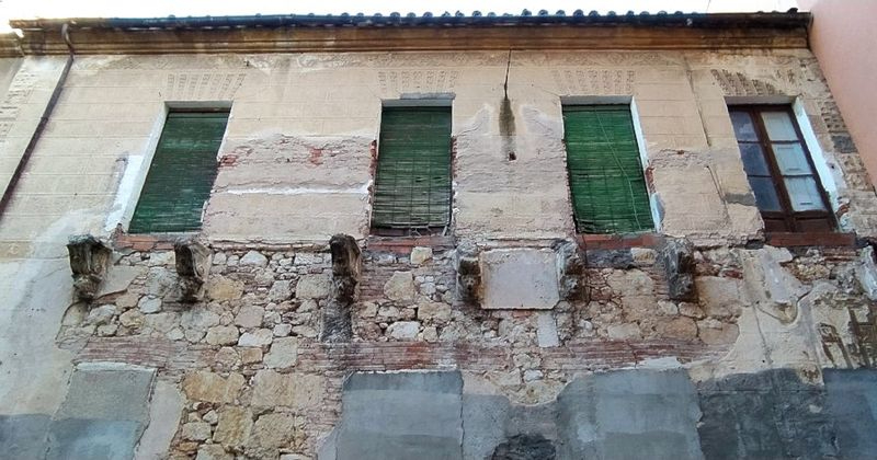 Denuncian la falta de vigilancia y limpieza en algunos lugares emblemáticos de Salamanca