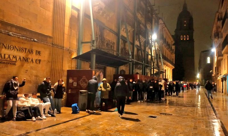 Locura en Salamanca por la reapertura de la campaña de socios de Unionistas