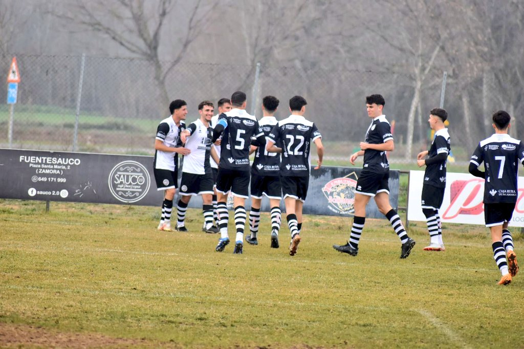 Goleada del filial de Unionistas a la Bovedana (0-4)