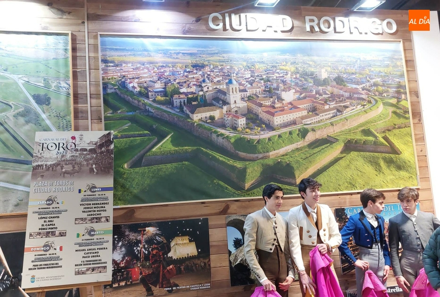 El Ayuntamiento fletará el día 27 un autobús a FITUR