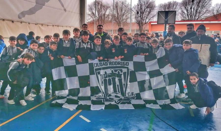Los alevines del Ciudad Rodrigo disfrutan de una espectacular experiencia en Valladolid