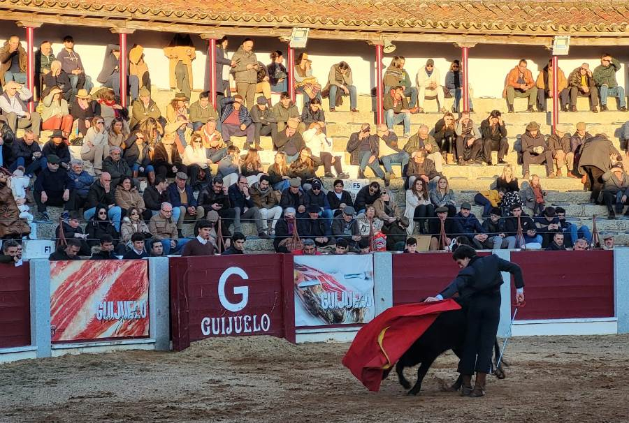 El Bolsín llega a su ecuador tras una tienta de casi tres horas en Guijuelo