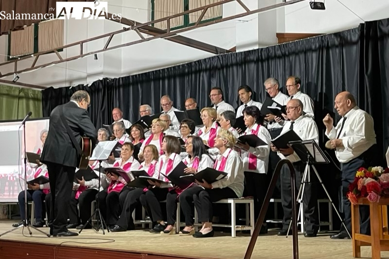 El Coro Popular de Villoruela ofrecerá un concierto solidario con Acopedis el 26 de enero