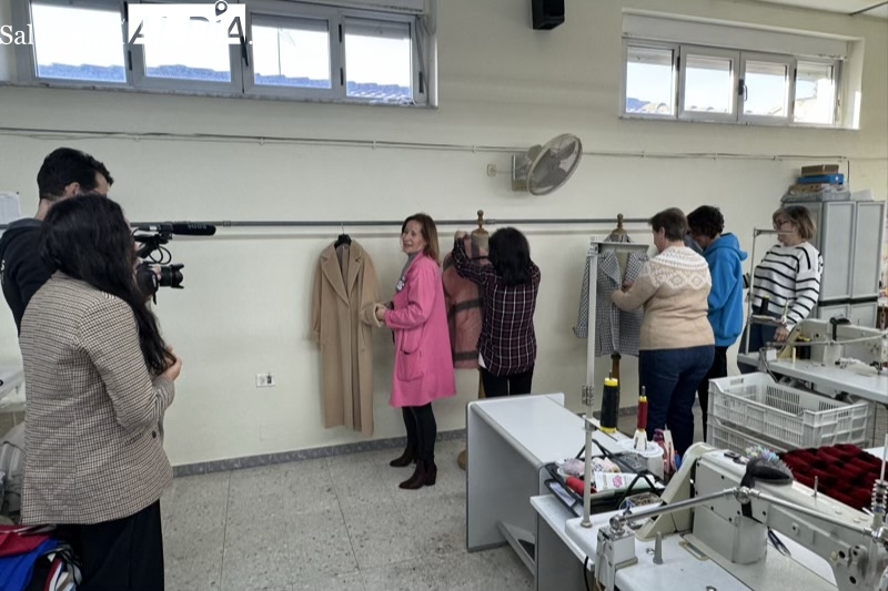 El programa ‘Aquí hay trabajo’ de TVE graba un reportaje en Macotera