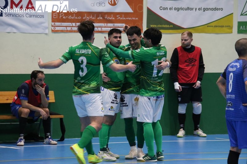 El Piensos Durán Albense recupera la sonrisa con goles (6-2)