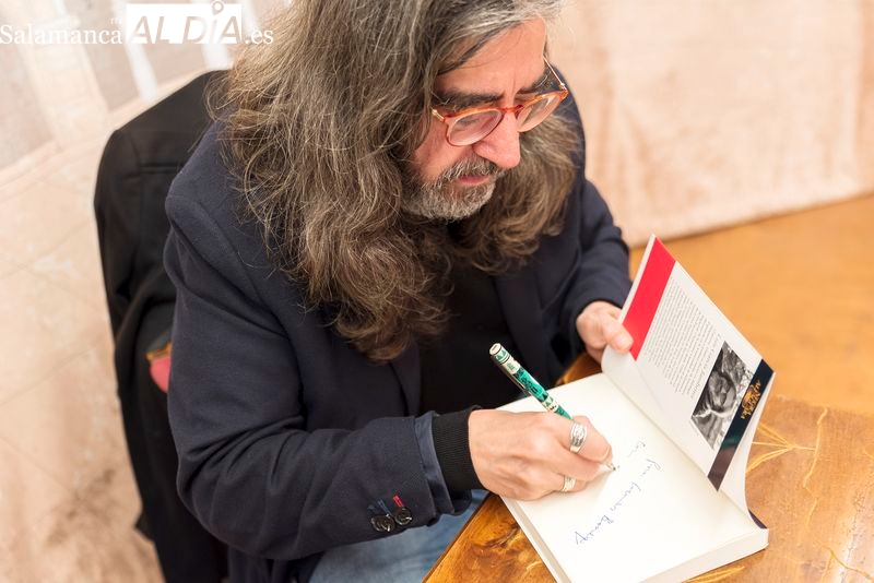 Luis García Jambrina: Unamuno es un referente ahora muy necesario