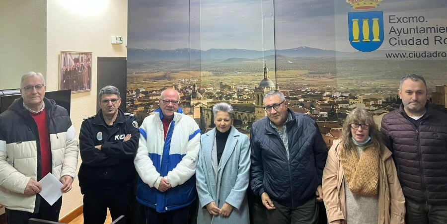 Toma de contacto de las cofradías con la Policía para el recorrido de las procesiones