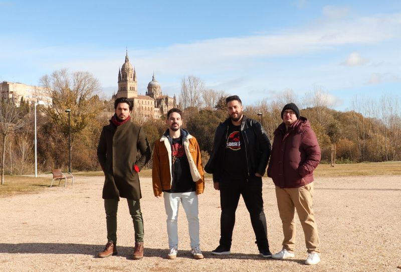 Los salmantinos Sin Sentido presentan este sábado su tercer álbum de estudio ‘Alguien donde volver’