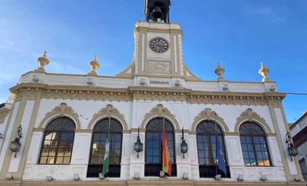 Muere en el hospital el menor que sufrió un accidente en la A-4, en el que murieron su padre y su hermano, cuando iban a ver un partido de Copa,