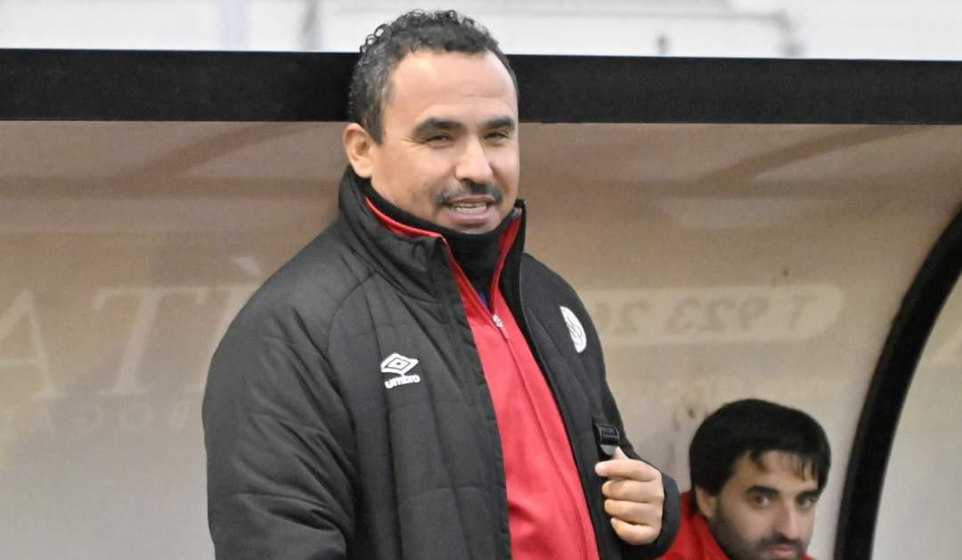 Víctor Hugo Mora volverá a sentarse en el banquillo del Juvenil A del Salamanca UDS este 2024 tras su dura sanción de seis partidos