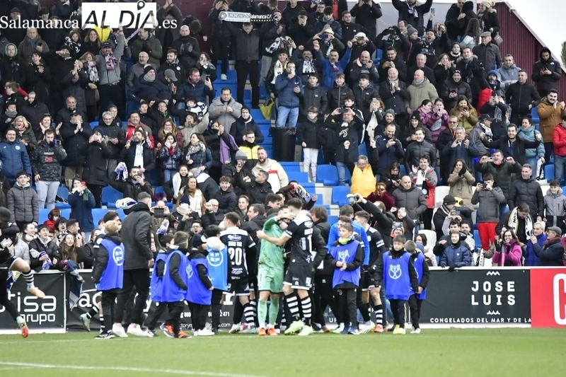 Ya hay horario definitivo para el Unionistas - Barcelona de Copa del Rey