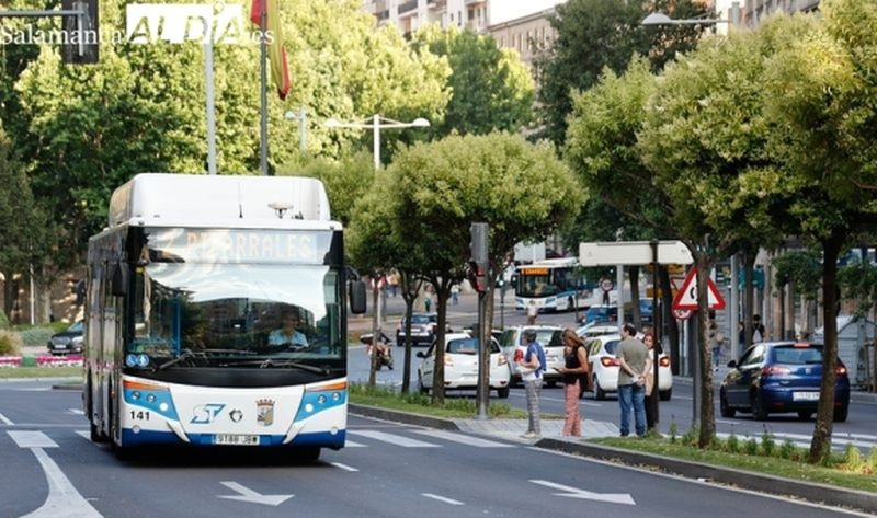 Refuerzo en varias líneas de bus urbano con motivo del partido entre Unionistas y el Barcelona 