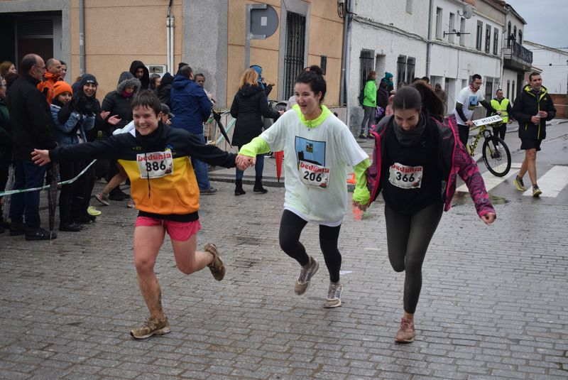 Más de 450 fotos de la primera carrera popular de Cantalpino