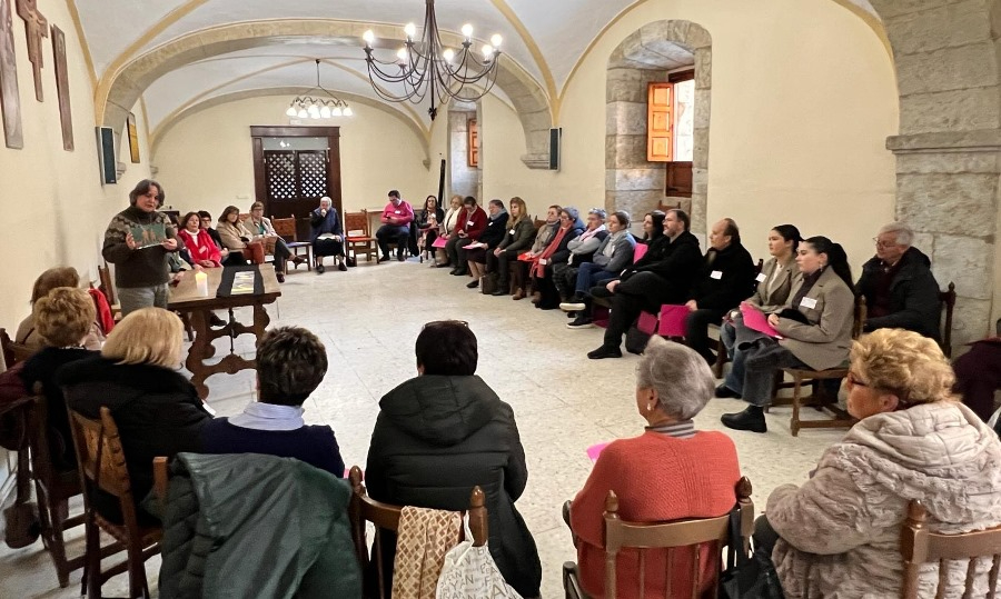 Unos 40 catequistas de la Diócesis se reúnen con motivo de la festividad de su patrón