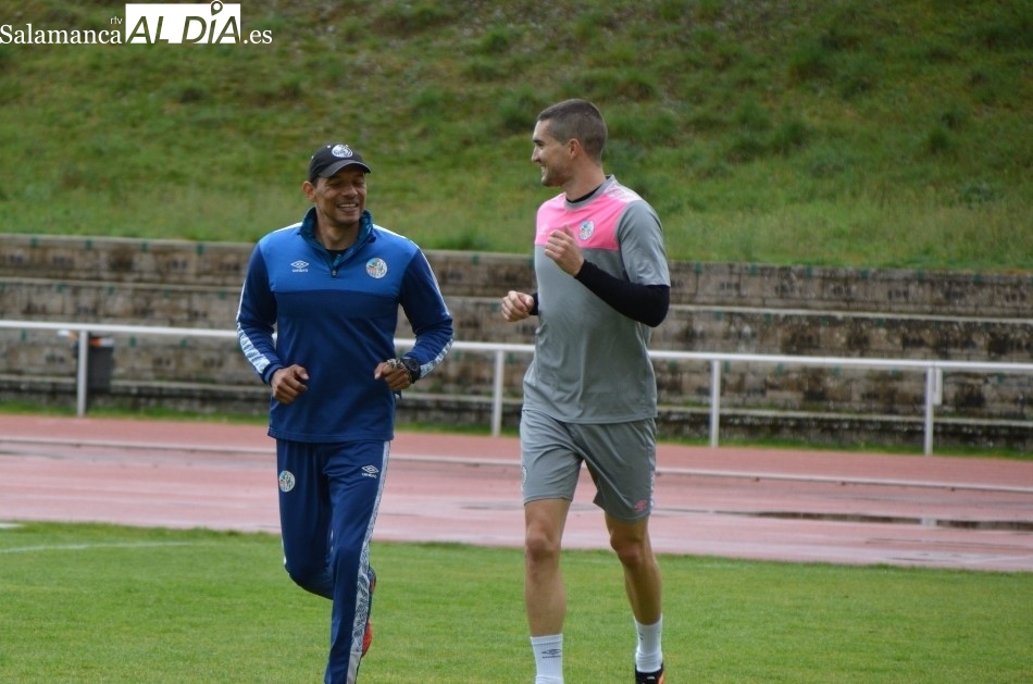 Iván Casado descarta volver al Salamanca UDS tras la llamada para su regreso
