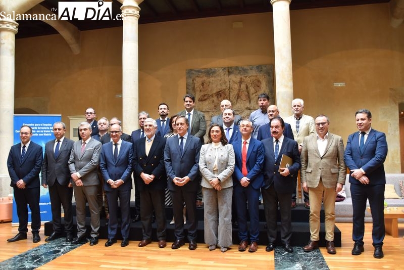 Instituciones salmantinas y portuguesas reivindican el Corredor Atlántico ferroviario  