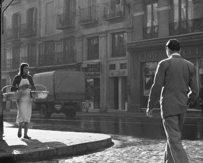 ‘Teseo en llamas’: la historia escrita por una salmantina que recuerda a grandes escritores como Oscar Wilde o Conan Doyle