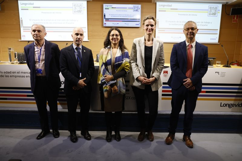 Expertos consideran que los trabajadores de más edad son una oportunidad de éxito económico