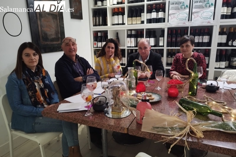 Ya hay ganadores del IX certamen de poemas de San Valentín de Los Álamos