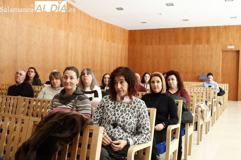 Concurso de fotografía, charlas o jornadas técnicas para concienciar sobre el Síndrome de Asperger-TEA de Salamanca
