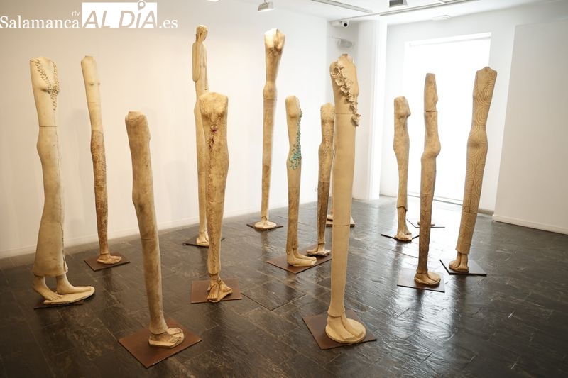 Sororidad, las esculturas dedicadas a las mujeres de la salmantina Amelia García 