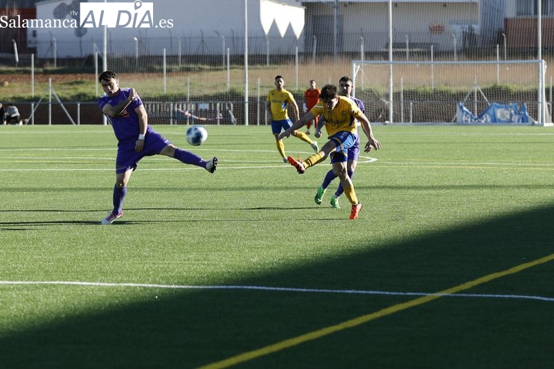 El Monterrey y el Peñaranda empatan en la pelea por el liderato tras el adiós del director deportivo del decano (1-1)