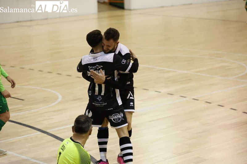 Unionistas FS se desquita con una paliza de escándalo al colista Sala Ourense 2014 (0-11)