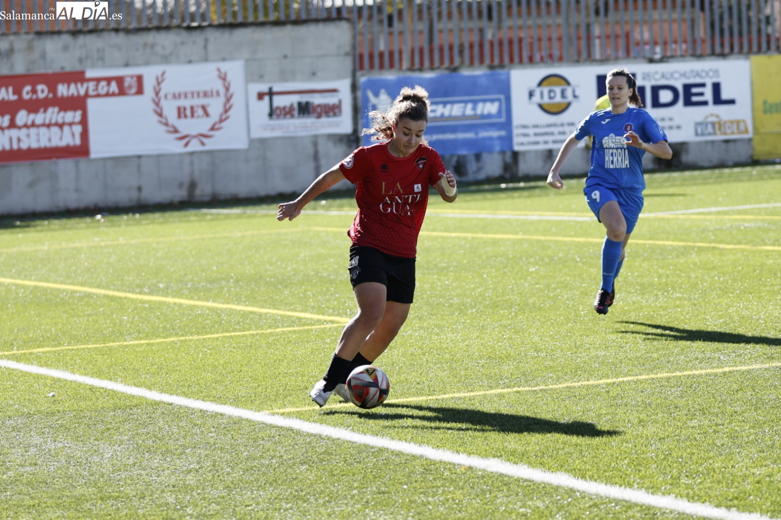 Un gol de Lucía Bermejo al filo de la conclusión le da los tres puntos al Salamanca FF sobre el Berriozar (1-0)