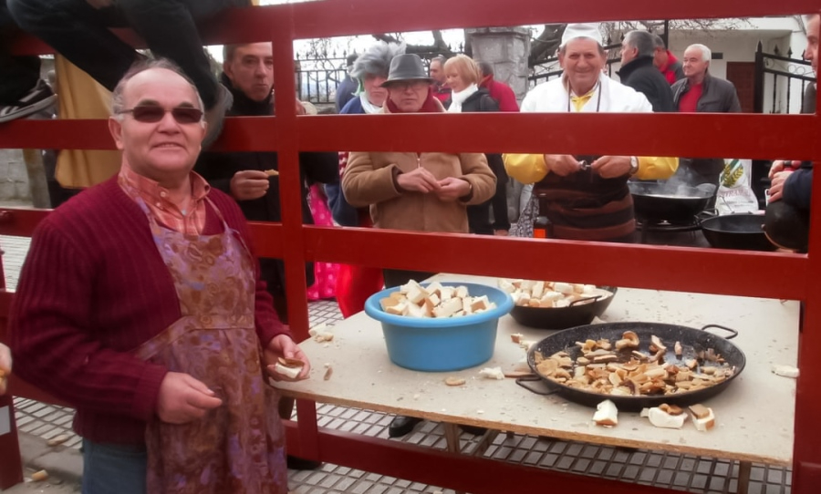El Domingo de Carnaval dice adiós al clásico almuerzo solidario
